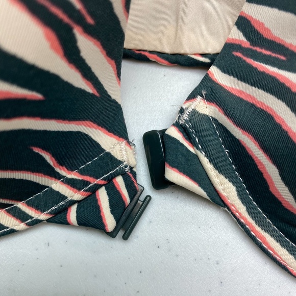 VS BLK/TAN T-shirt Lightly Lined Demi, 34C. *P1029 - Picture 2 of 8